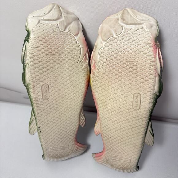 Rivers Edge Bass Fish Sandals Unisex Size 10- 10.5 Slides Outdoor Pool Gift - Picture 8 of 8